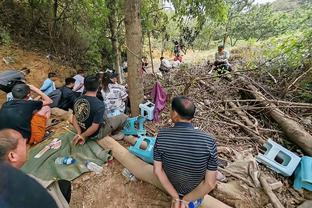 霍勒斯-格兰特打趣：公牛首个三连冠的球队最强 我能打爆罗德曼